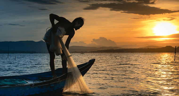 مجموعة مارينر 4 قارب انتكس