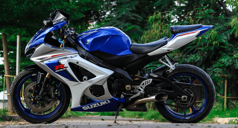 سوزوكي بوليفارد M109R