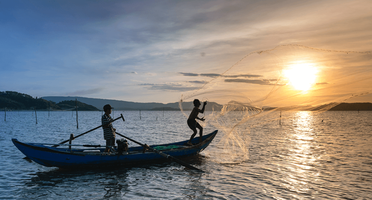 مجموعة مارينر 4 قارب انتكس